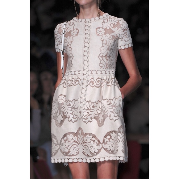 VALENTINO RUNWAY COTTON LACE DRESS IT 38 - Picture 3 of 8